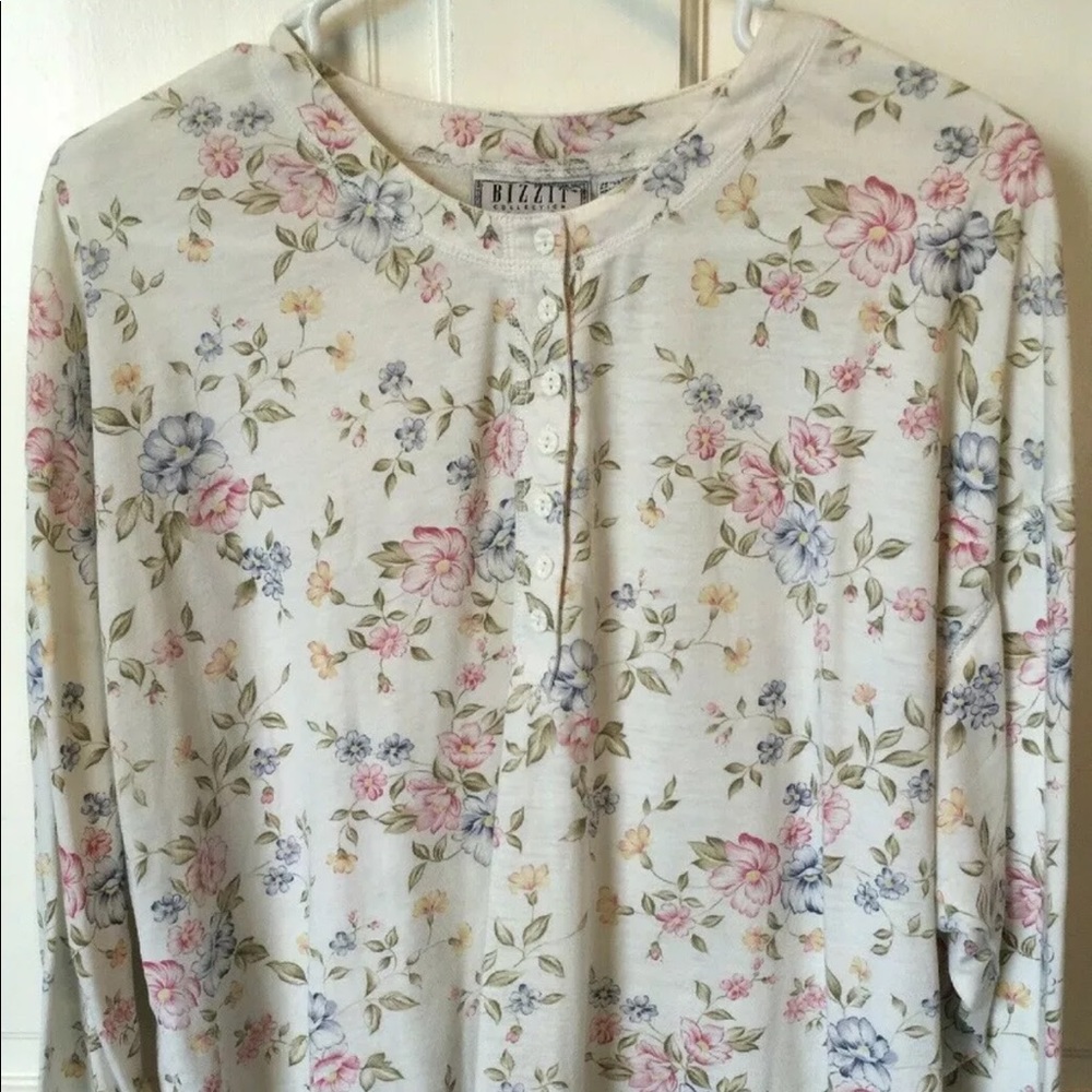 Floral top